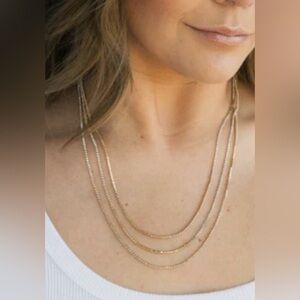 Plunder Design Fashion Jewelry Miranda Delicate Crystal Gold Chain Necklace NWOT